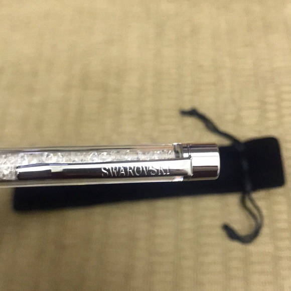 Swarovski pen with crystals!